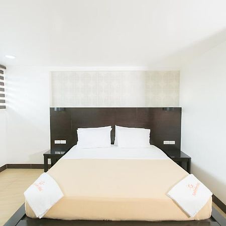 Sun Garden Hotel Tarlac Ngoại thất bức ảnh
